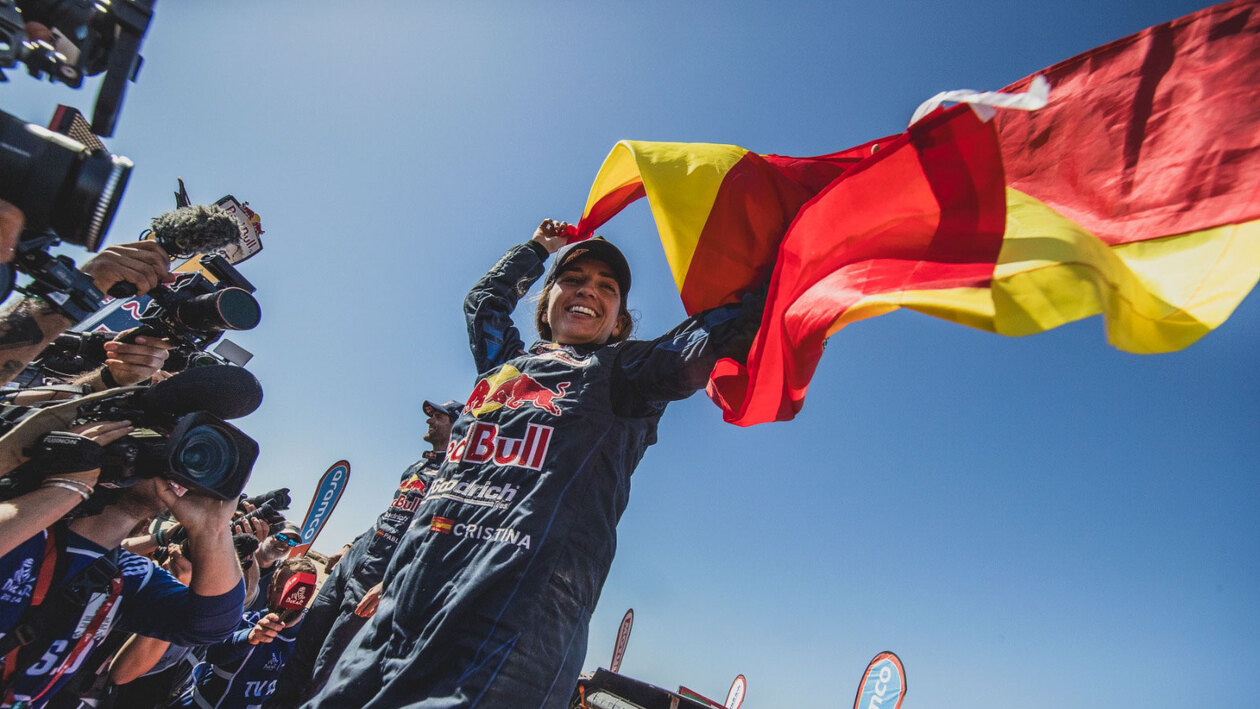 La burgalesa Cristina Gutiérrez, segunda mujer y primera española en ganar el Dakar en una de sus categorías
